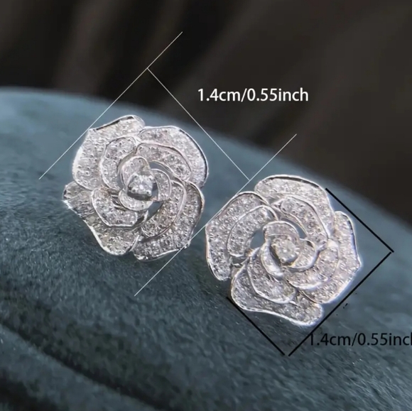NEW Sparkling Rhinestone Rose Earrings - Picture 2 of 3